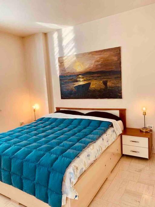 Chic Retreat - Stylish In Bllok, Tirana