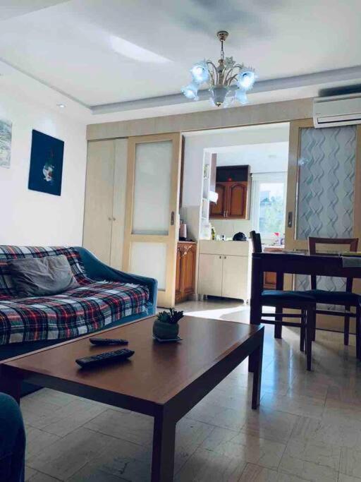 Chic Retreat - Stylish In Bllok, Apartment *