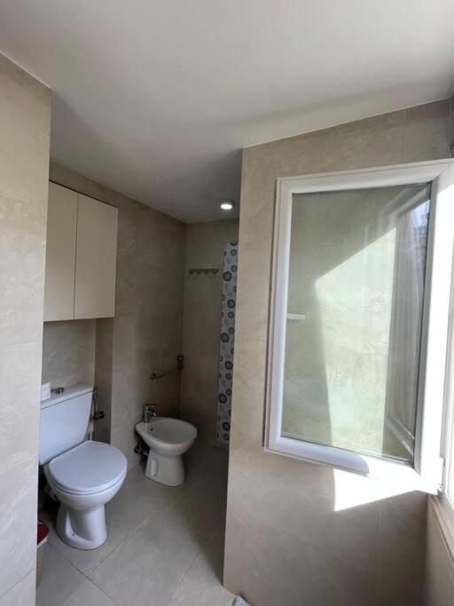 Chic Retreat - Stylish In Bllok, Tirana