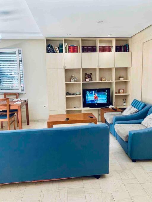 Chic Retreat - Stylish In Bllok, * Tirana