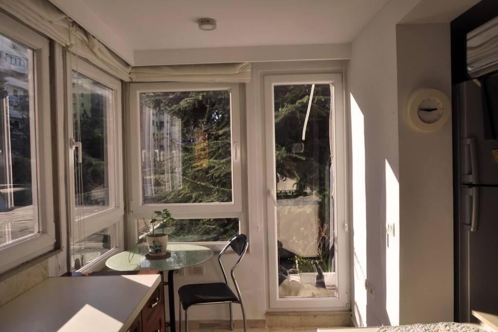 Appartement Chic Retreat - Stylish In Bllok, *